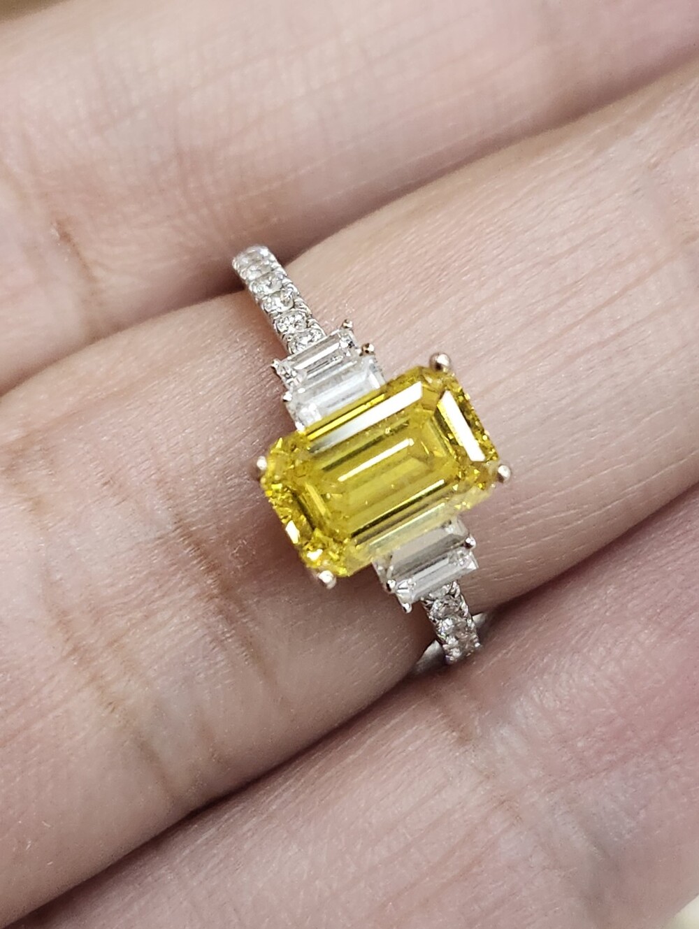Yellow Emerald-1.5 Carat Natural Yellow Diamond. and Diamond Halo Ring. 18k Gold